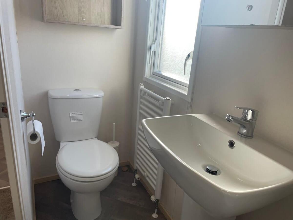 74 Bayside Cove Pevensey Bay Holiday Park Bagian luar foto
