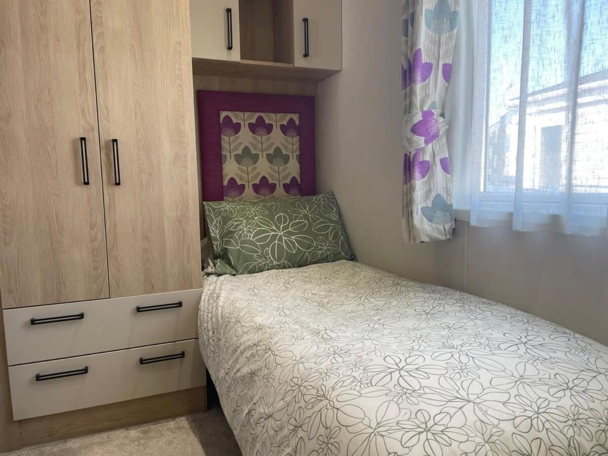 74 Bayside Cove Pevensey Bay Holiday Park Bagian luar foto